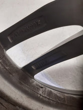 Load image into Gallery viewer, 1x Alufelge 18 Zoll 9.0" 5x112 44ET Grau 8093406 BMW Rim Wheel FEL4386346197qt