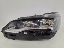 Laden Sie das Bild in den Galerie-Viewer, Frontscheinwerfer Peugeot 5008 9836230280 Links Scheinwerfer Headlight SCH2972335740oc
