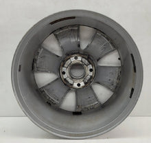 Laden Sie das Bild in den Galerie-Viewer, 1x Alufelge 16 Zoll &quot; 96783981AS Peugeot 2008 Rim Wheel