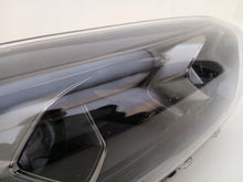Load image into Gallery viewer, Frontscheinwerfer Kia Ceed 92102J7500 Rechts Scheinwerfer Headlight SCH7919541489kn