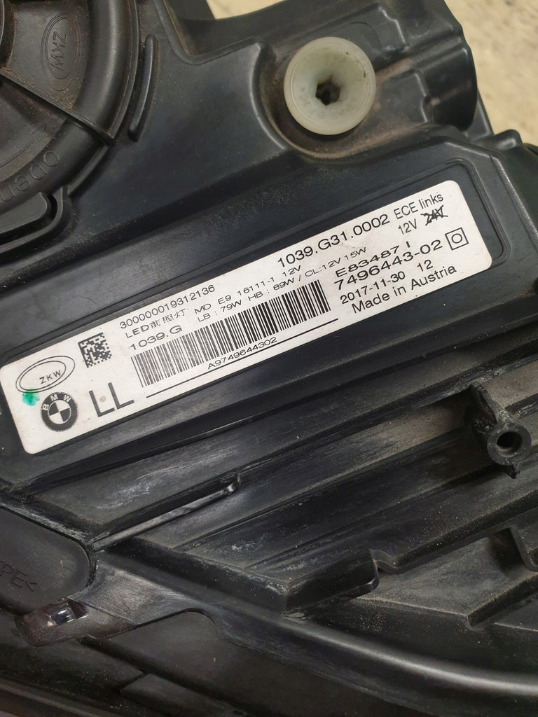 Frontscheinwerfer BMW 6 G32 7496443-02 LED Ein Stück (Rechts oder Links) SCH1109647438eq