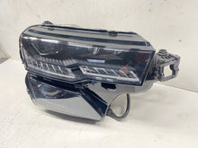 Laden Sie das Bild in den Galerie-Viewer, Frontscheinwerfer Skoda Karoq 57B941036 Rechts Scheinwerfer Headlight SCH6373746182tf