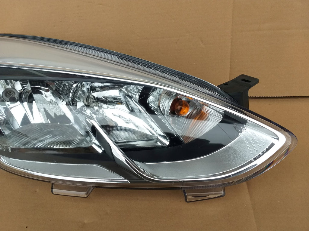 Frontscheinwerfer Ford Fiesta H1BB-13W029-AE Rechts Scheinwerfer Headlight