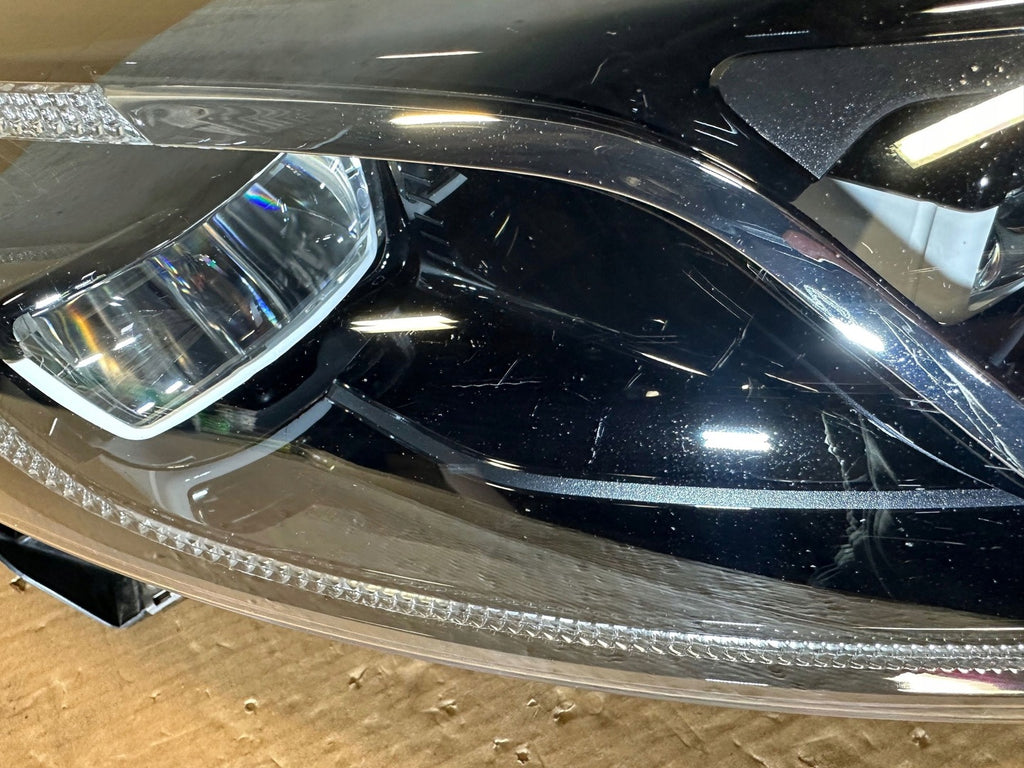 Frontscheinwerfer Renault 260104119R 89912412 Full LED Rechts Headlight SCH8195493839sk