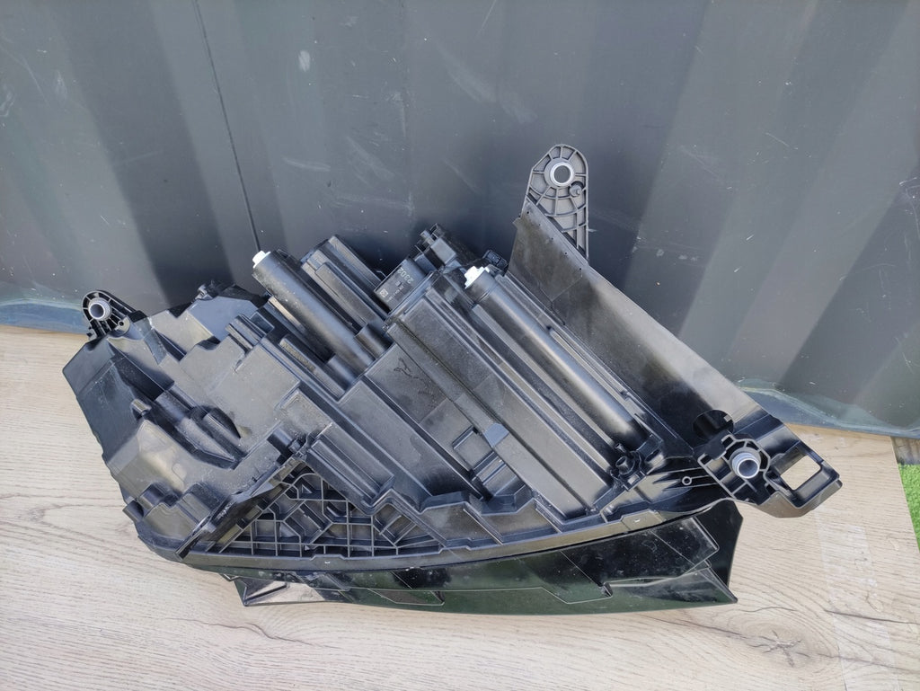 Frontscheinwerfer Skoda Enyaq 5LB941015A LED Links Scheinwerfer Headlight