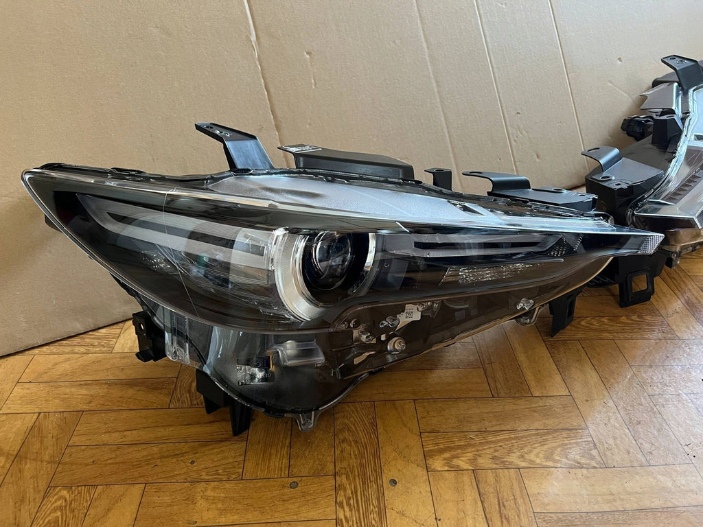 Frontscheinwerfer Mazda Cx5 KB8N51040 KB8N51030K Ein Satz Scheinwerfer Headlight SCH5968488437nm