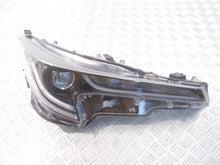 Load image into Gallery viewer, Frontscheinwerfer Toyota Corolla 81150-02S70 90154014 LED Rechts oder Links SCH9490682897jo