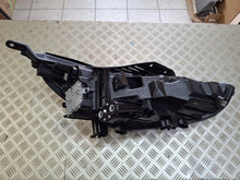 Laden Sie das Bild in den Galerie-Viewer, Frontscheinwerfer Hyundai I30 III 92101G4120 Links Scheinwerfer Headlight SCH1331538070au