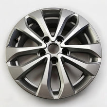 Laden Sie das Bild in den Galerie-Viewer, 1x Alufelge 16 Zoll 6.5&quot; 5x108 Renault Rim Wheel