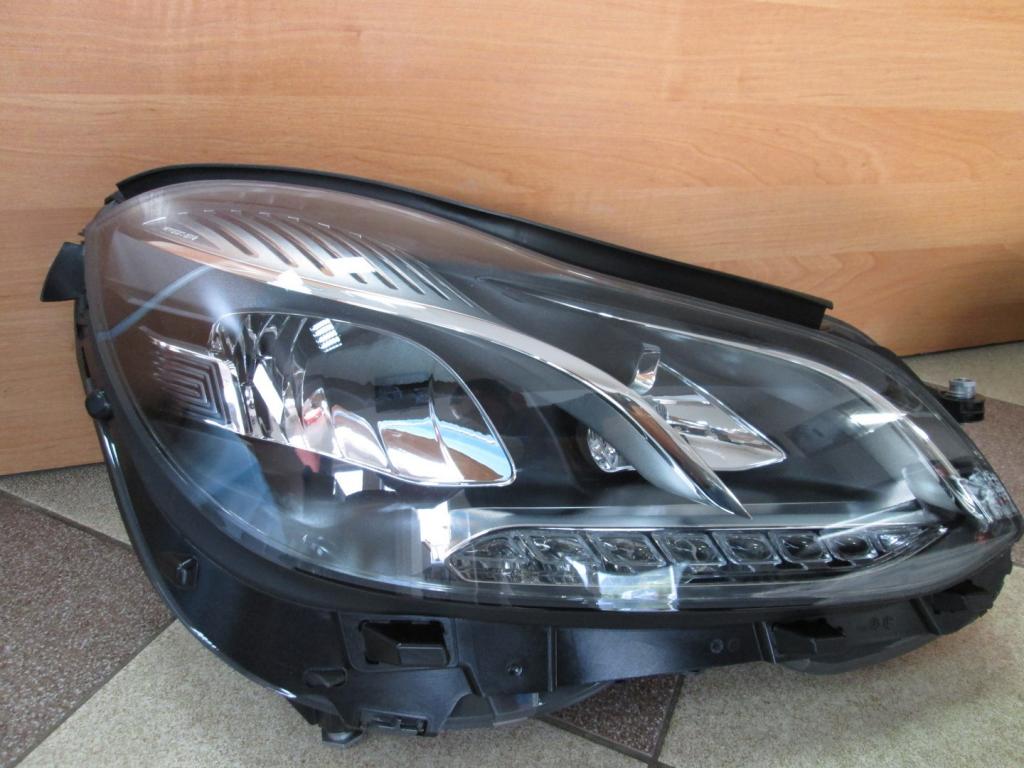 Frontscheinwerfer Mercedes-Benz 2128204939 LED Ein Stück (Rechts oder Links) SCH1517668262ks