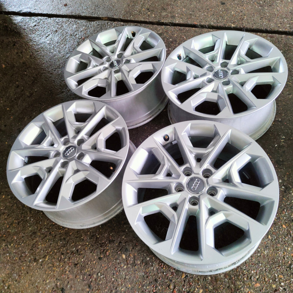4x Alufelge 18 Zoll 8.0" 5x112 45ET Glanz Silber 81A601025R Audi Rim Wheel FEL7780035002xw