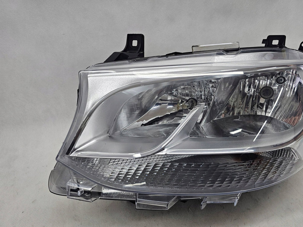 Frontscheinwerfer Mercedes-Benz Sprinter A9109060000 Rechts oder Links