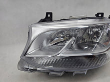 Laden Sie das Bild in den Galerie-Viewer, Frontscheinwerfer Mercedes-Benz Sprinter A9109060000 Rechts oder Links