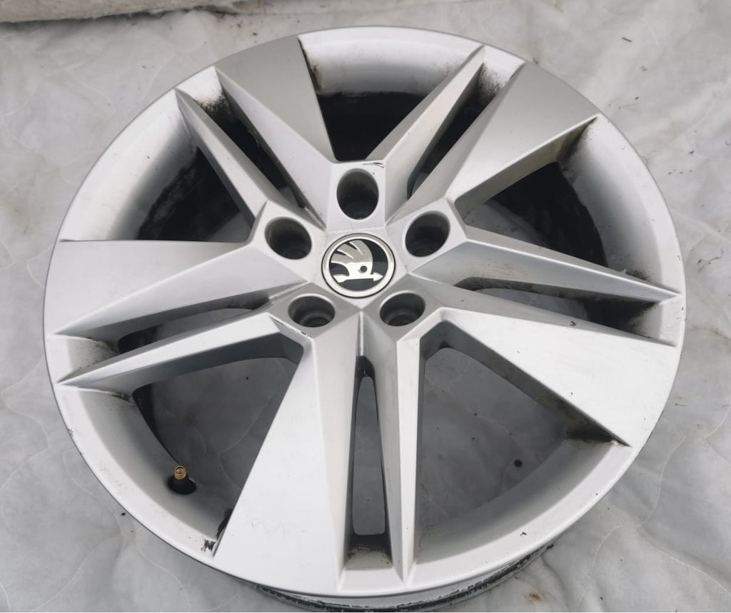 1x Alufelge 17 Zoll 6.5" 5x112 41ET 3V0601025 Skoda Superb Octavia Rim Wheel FEL7235055323rt