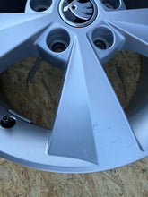 Laden Sie das Bild in den Galerie-Viewer, 1x Alufelge 16 Zoll 5x112 5E0601025C Skoda Octavia I Rim Wheel FEL2219403527ne