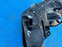 Laden Sie das Bild in den Galerie-Viewer, Frontscheinwerfer Dacia Spring 266007890R BBG24DRLR401LN5004RR Vorderseite SCH8609343155ug