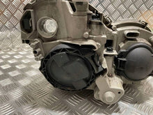 Laden Sie das Bild in den Galerie-Viewer, Frontscheinwerfer Mercedes-Benz W203 A2038203559 Xenon FALSE Headlight SCH5848248360oh