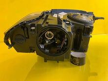 Load image into Gallery viewer, Frontscheinwerfer BMW X5 F15 X6 F16 7317101 Xenon Links Scheinwerfer Headlight SCH6332007417lv