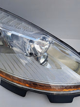 Load image into Gallery viewer, Frontscheinwerfer Citroën C4 Picasso I Rechts Scheinwerfer Headlight SCH2200558091mp