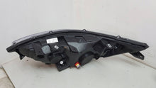 Laden Sie das Bild in den Galerie-Viewer, Frontscheinwerfer Iveco Daily VI I Links Scheinwerfer Headlight SCH8484183468bm