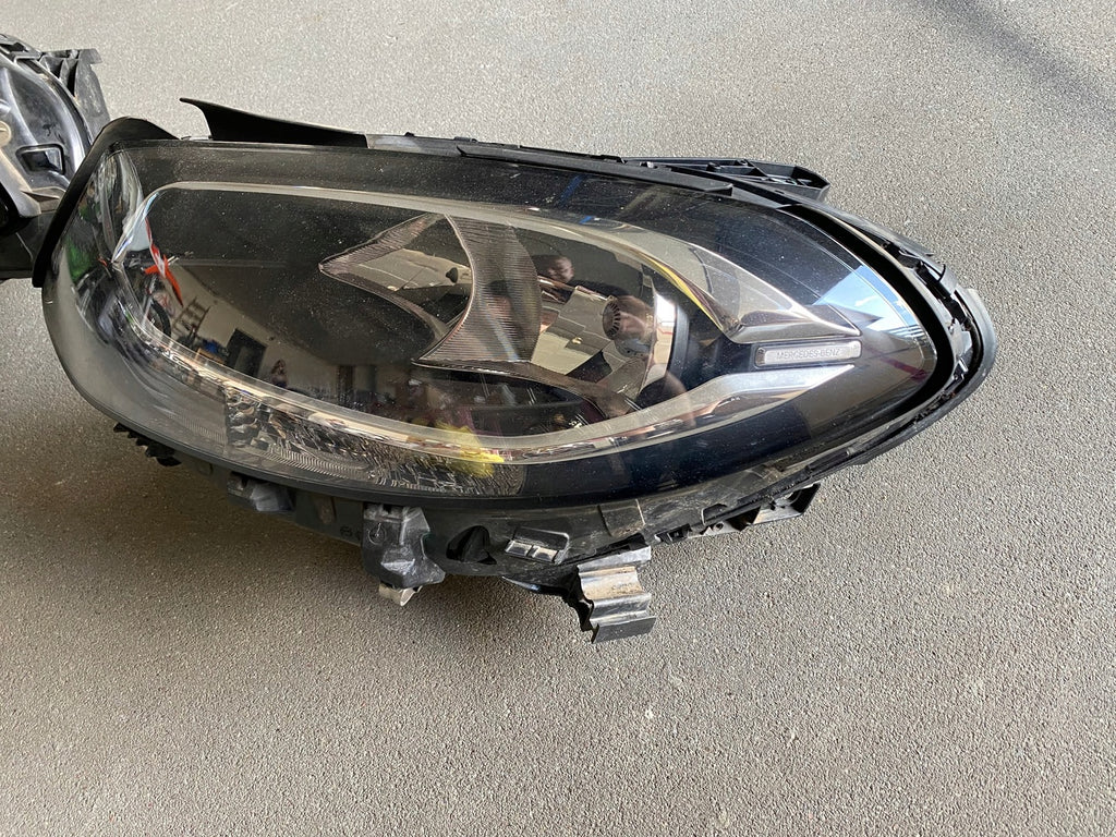 Frontscheinwerfer Mercedes-Benz A2468205361 LED Ein Stück (Rechts oder Links)