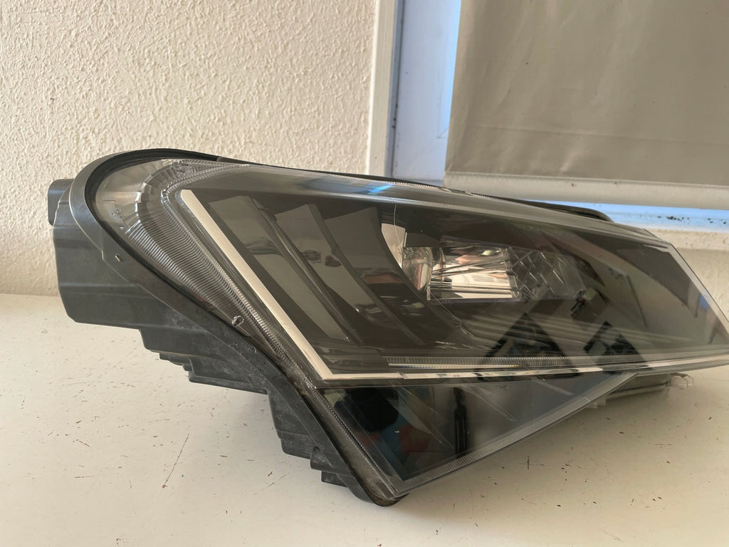 Frontscheinwerfer Skoda Superb III 3V1941018B 1ZS011939 LED Rechts Headlight