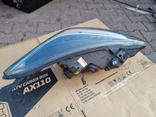 Load image into Gallery viewer, Frontscheinwerfer Hyundai I I40 92101-3Z620 Xenon Links Scheinwerfer Headlight