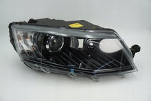 Laden Sie das Bild in den Galerie-Viewer, Frontscheinwerfer Skoda Octavia III 5E1941016B Rechts Scheinwerfer Headlight SCH7460180746bi