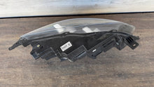 Laden Sie das Bild in den Galerie-Viewer, Frontscheinwerfer Ford Kuga LF4B-13E017-AR LED Links Scheinwerfer Headlight SCH5932170813ax