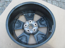 Load image into Gallery viewer, 1x Alufelge 17 Zoll 6.5&quot; 5x114.3 46ET Glanz Silber Nissan Qashqai Rim Wheel