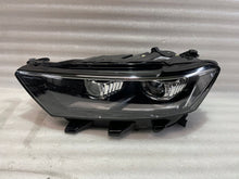 Laden Sie das Bild in den Galerie-Viewer, Frontscheinwerfer VW T-Roc T Roc Troc 2GA941035D LED Rechts oder Links