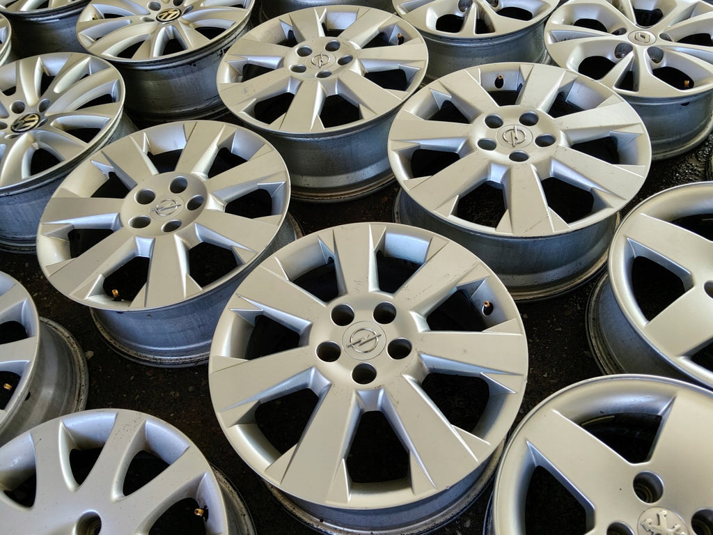 4x Alufelge 17 Zoll 7.0" 5x110 41ET Glanz Silber 24431911 Opel Rim Wheel FEL8597178812ni