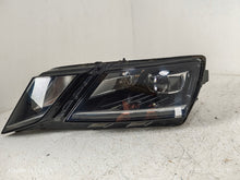 Laden Sie das Bild in den Galerie-Viewer, Frontscheinwerfer Skoda Octavia III 5E1941015F Links Scheinwerfer Headlight SCH2073473771dz