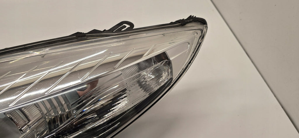 Frontscheinwerfer Renault Megane III 260607305R Links Scheinwerfer Headlight SCH2181720320fx
