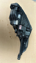 Load image into Gallery viewer, Frontscheinwerfer Kia Ceed J7921-11010 Links Scheinwerfer Headlight