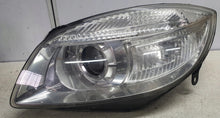 Laden Sie das Bild in den Galerie-Viewer, Frontscheinwerfer Skoda Roomster Fabia I 5J1941017A Links Scheinwerfer Headlight SCH8548619745zp