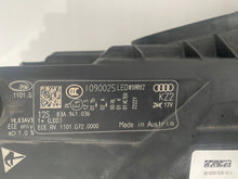 Laden Sie das Bild in den Galerie-Viewer, Frontscheinwerfer Audi Q3 83A941036 LED Rechts Scheinwerfer Headlight