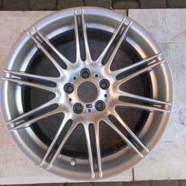 1x Alufelge 19 Zoll 8.0