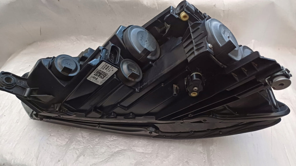 Frontscheinwerfer VW Passat B8 3G1941005C Links Scheinwerfer Headlight SCH4466080301ux