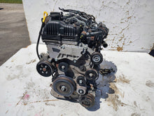 Laden Sie das Bild in den Galerie-Viewer, Motor Hyundai Ix35 D4HA 2.0 CRDI 81TKm 2010 Diesel Engine Komplett MOT3437478145cv