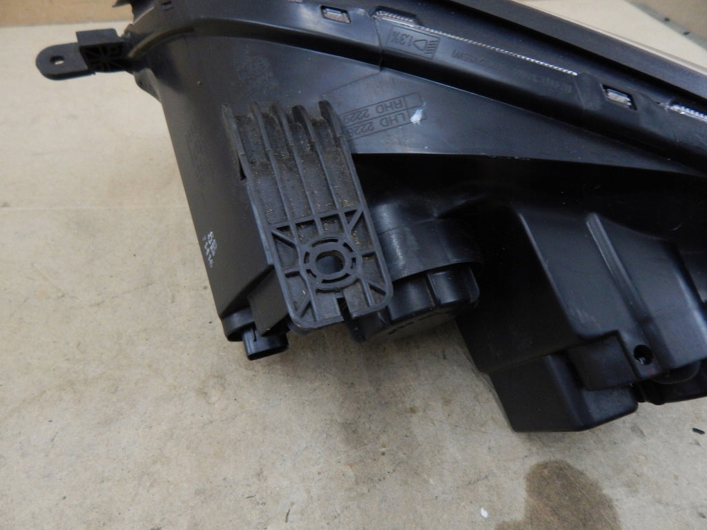 Frontscheinwerfer Opel Antara Rechts Scheinwerfer Headlight SCH1371568111au