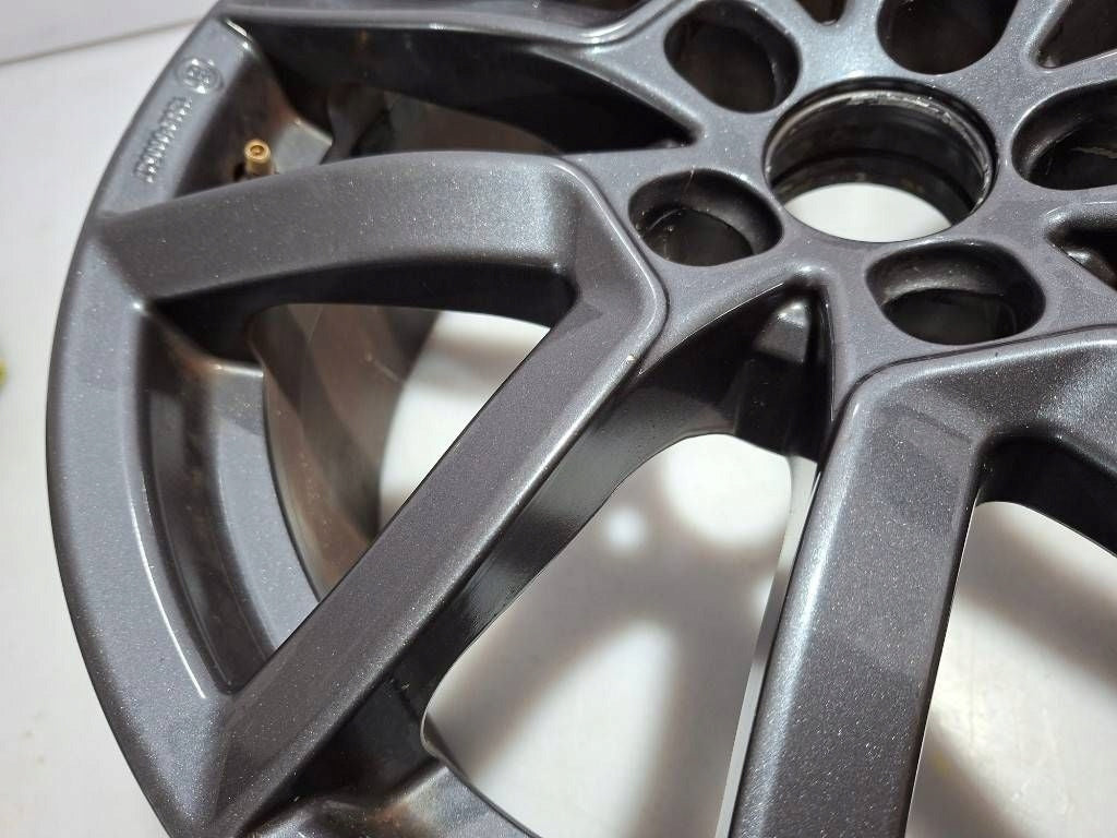 1x Alufelge 17 Zoll 124R-000527 VW Passat B8 Arteon Golf Rim Wheel FEL2351875104oj