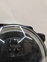 Laden Sie das Bild in den Galerie-Viewer, Frontscheinwerfer Land Rover I 20220924R0887 LED Rechts Scheinwerfer Headlight SCH3840509381yt