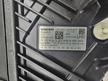 Load image into Gallery viewer, Frontscheinwerfer Volvo Xc60 II 32342517 32338983 Full LED Rechts Headlight SCH4012543279po