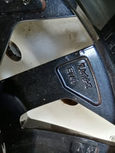 Laden Sie das Bild in den Galerie-Viewer, 1x Alufelge 16 Zoll 7.0" 5x100 46ET Glanz Grau 6V0601025 Mg Fabia Iii Rim Wheel FEL5575004092mo