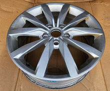 Load image into Gallery viewer, 1x Alufelge 17 Zoll 6.0" 5x112 48ET 5G0601025K VW Golf Vii Rim Wheel FEL1971667511je