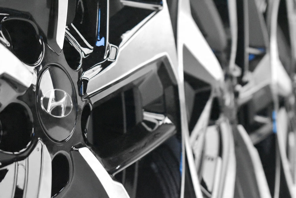 4x Alufelge 18 Zoll 7.5" 5x114.3 52ET Glanz Graphit 52910-J9300 Hyundai Kona Mg