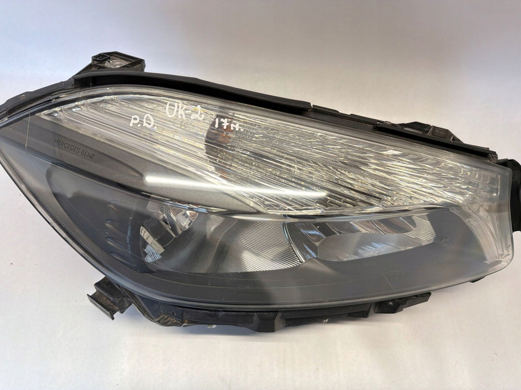 Frontscheinwerfer Mercedes-Benz W176 A1768200461 Rechts Scheinwerfer Headlight SCH9355413430fr