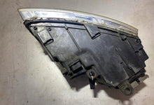 Laden Sie das Bild in den Galerie-Viewer, Frontscheinwerfer Audi A8 SKU10853 Links Scheinwerfer Headlight SCH8287693857pn
