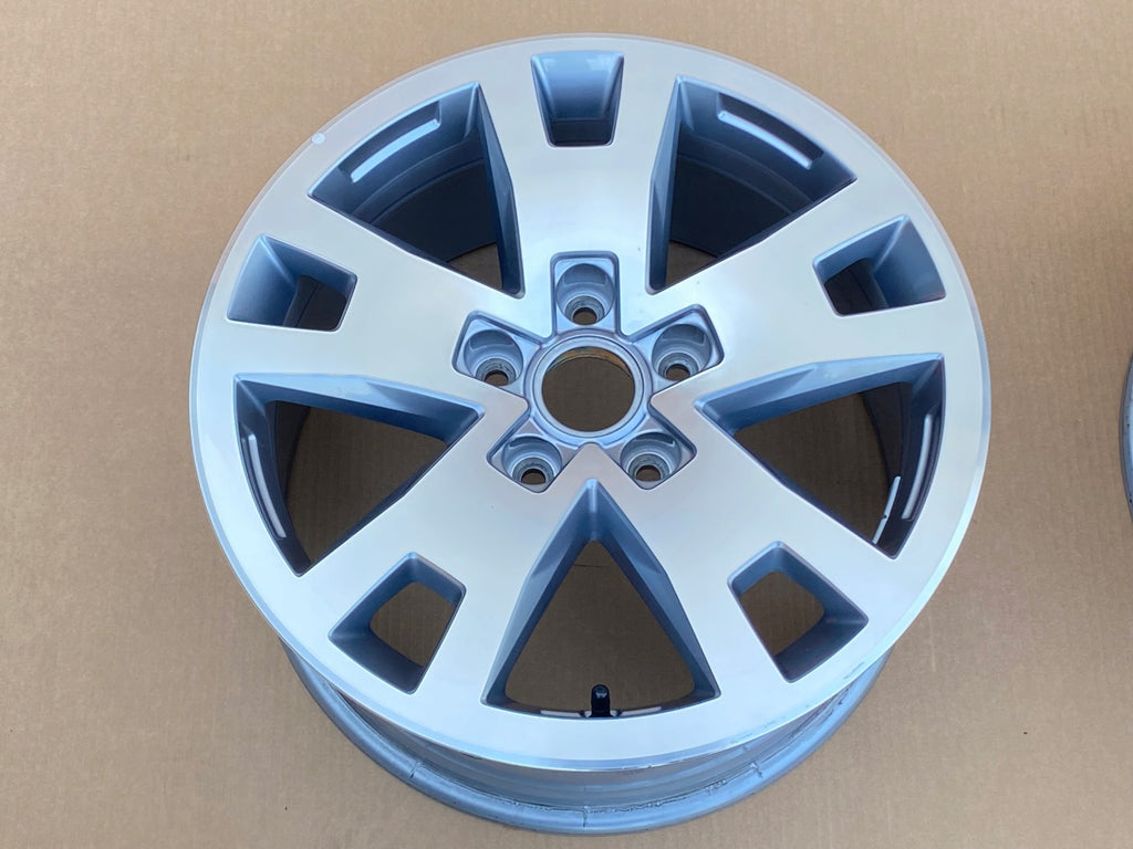4x Alufelge 17 Zoll 8.0" 5x120 49ET Glanz Silber 2H0601025 VW Amarok Transporter FEL1106070609xx